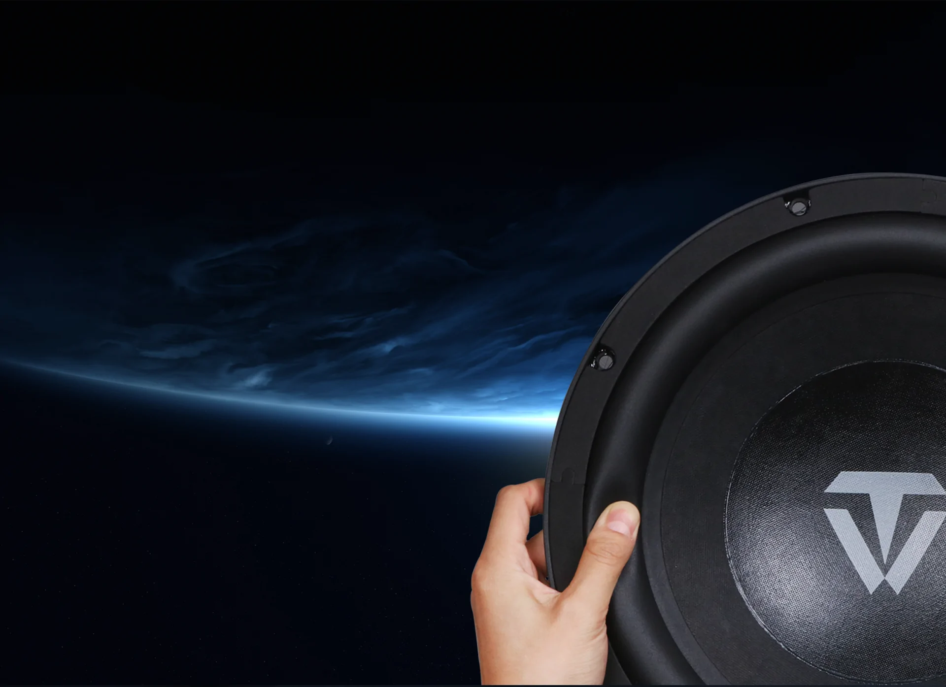 Loa sub điện ToneWinner 12 inch màu đen